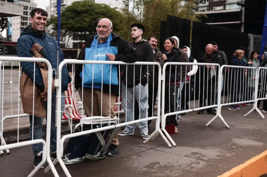 Furor por Decathlon: más de 10.000 personas en un día y récord mundial de ventas en su regreso a la Argentina